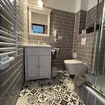 Gutshauszimmer Homestay Neu Gaarz