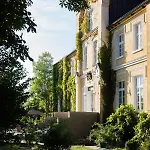 Gutshauszimmer Homestay *