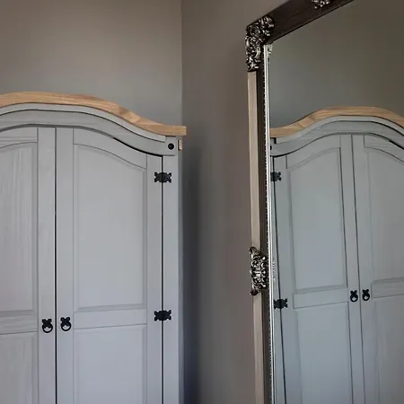 Gutshauszimmer * Neu Gaarz